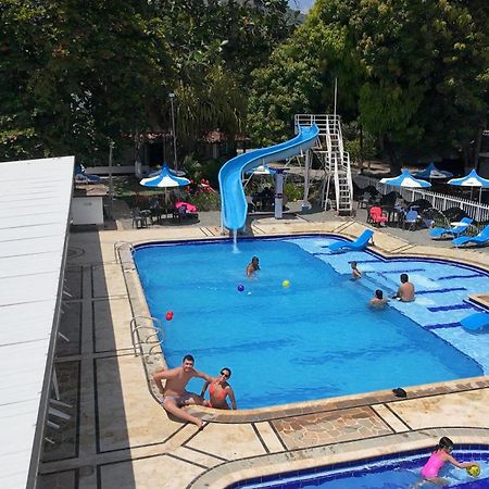 Finca Hotel Pinares Ла Пинтада Екстериор снимка