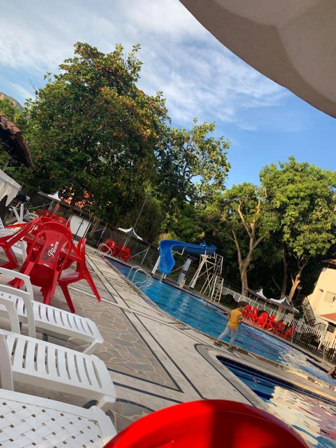 Finca Hotel Pinares Ла Пинтада Екстериор снимка