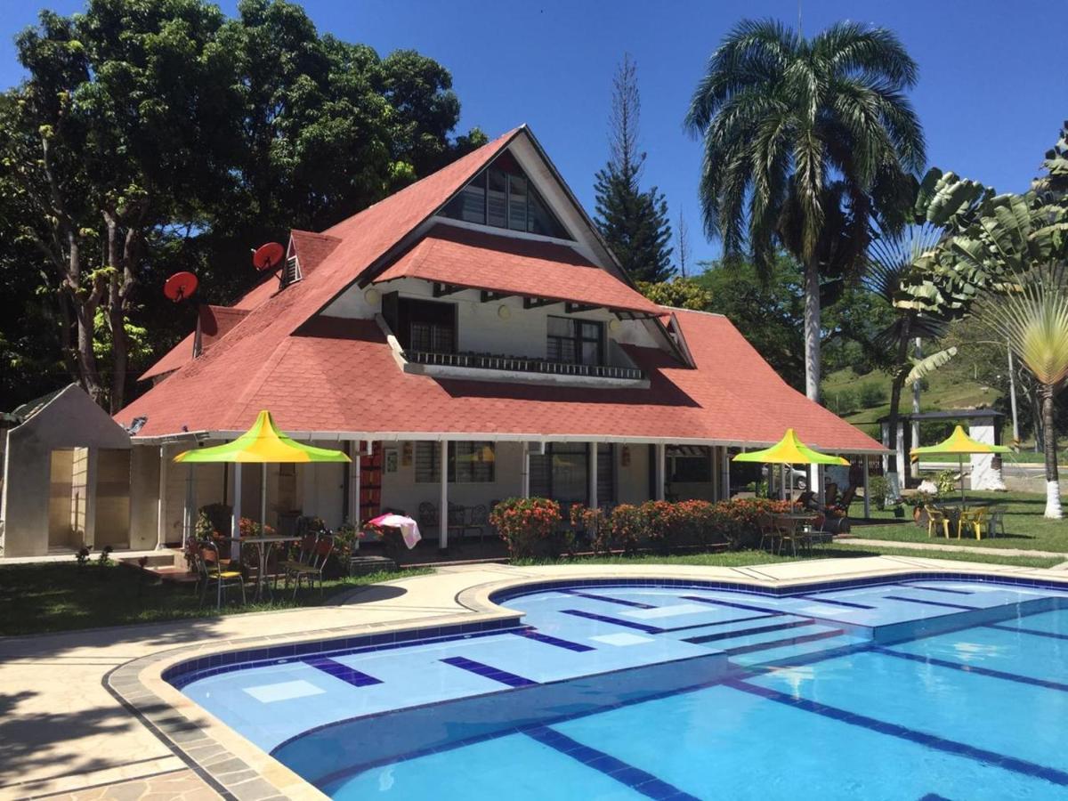 Finca Hotel Pinares Ла Пинтада Екстериор снимка
