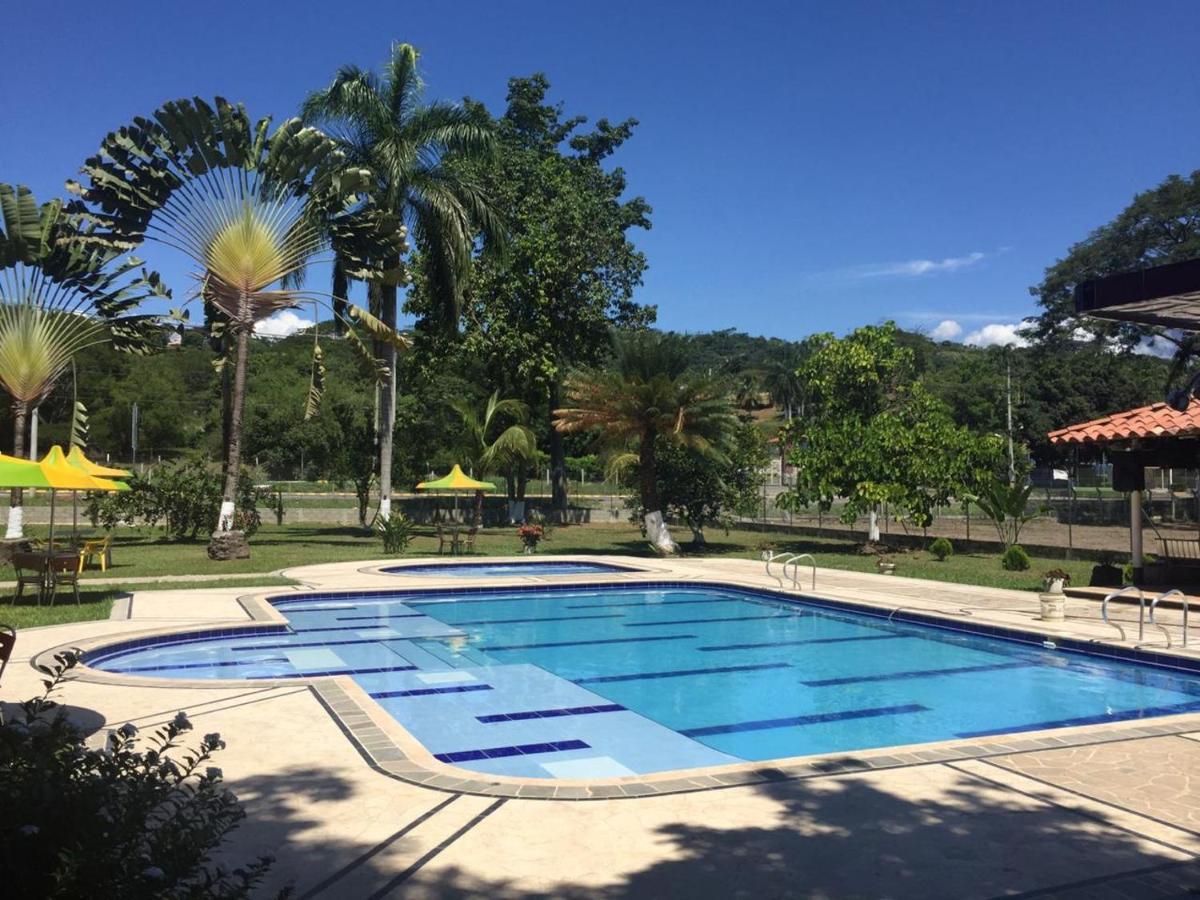 Finca Hotel Pinares Ла Пинтада Екстериор снимка